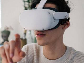 Augmented Reality: Transforming How We Watch Sports
