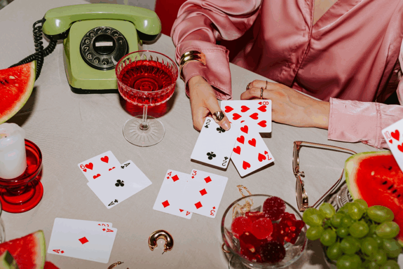 A Discussion About The Most Effective Strategies That Online Casinos Use To Attract New Players